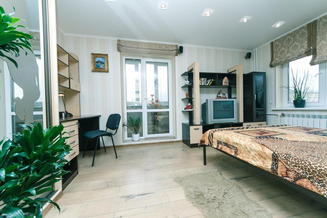 Apartment On Sevastopolska Square Kijów Zewnętrze zdjęcie